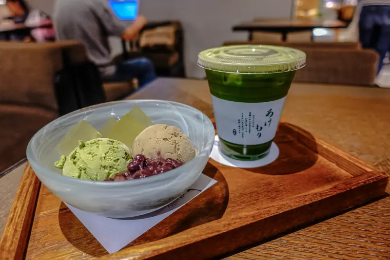 『魔王食記』台北大安  書店裡的秘密抹茶店 明森-宇治抹茶專賣店 隔壁滷味香一直害我想吃滷味『內文有店家資訊』