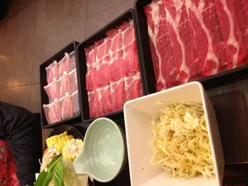 momo paradise壽喜燒-好忙錄的一餐 連生日快樂歌都是加快版的