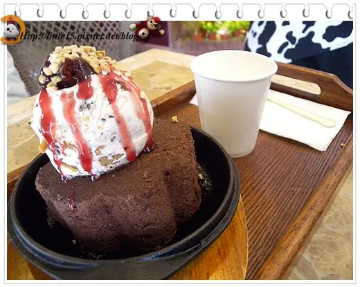 Bigtom美國冰淇淋文化館 鐵板紅酒冰淇淋