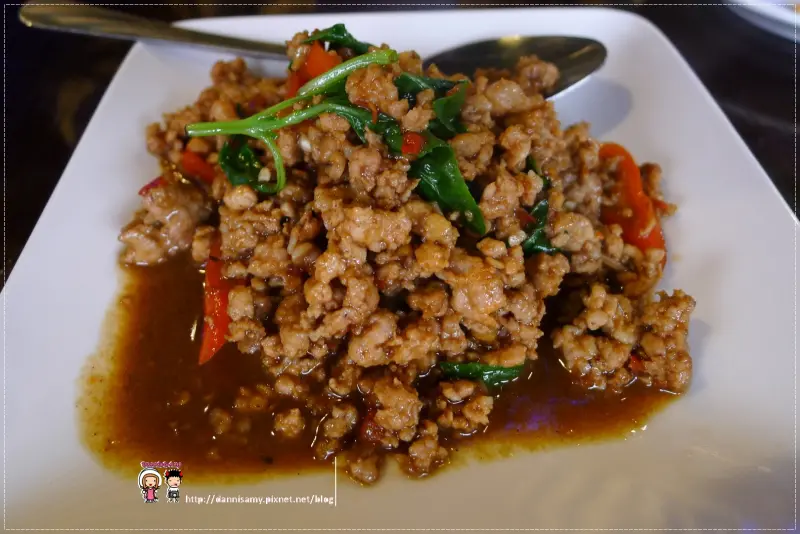 ♥桃園中壢吃喝♥▋中壢新泰鼎平價泰式料理-想點就點完全不浪費食材吃到飽大作戰▋