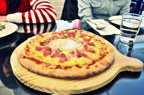 大推!!!! 服務滿分,餐點滿分,氣氛滿分 -- 石窯屋 