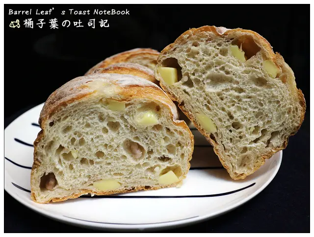 【桃園大園】復興空廚．幸福烘焙屋 (復興航棧) -- 滿對我們家胃的麵包