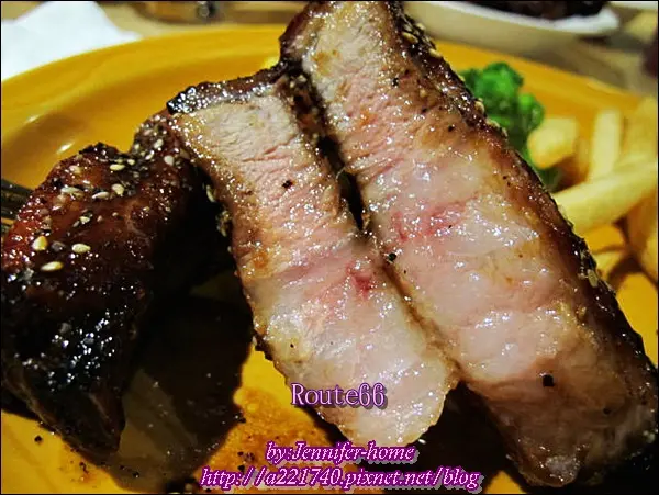 花樣多的『Route66美式餐廳 』~超推堪薩斯火烤豬肋排