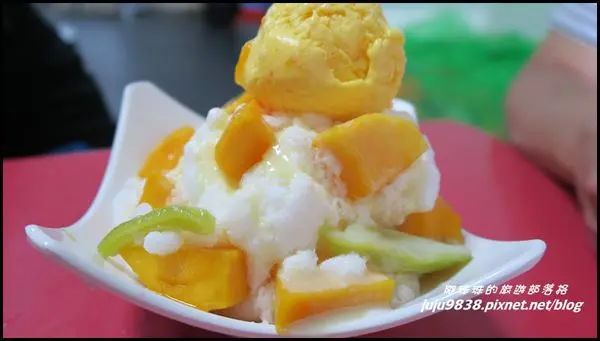 台南。讓人回味的玉井古早味阿月芒果冰