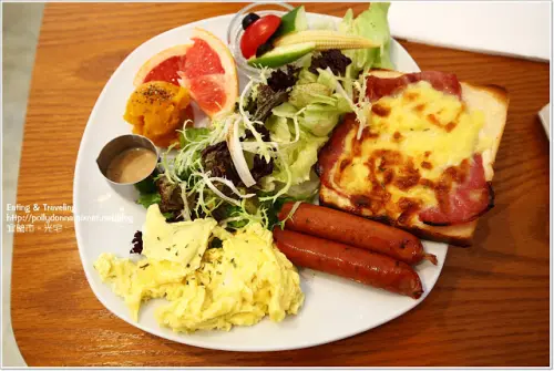 【食事】宜蘭市。光宅238‧早午餐 