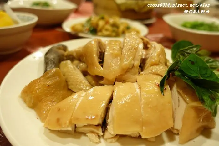 【陽明山餐廳】冠宸食館♥竹子湖超人氣餐廳 美味白切雞及野菜 生意很好喔!!