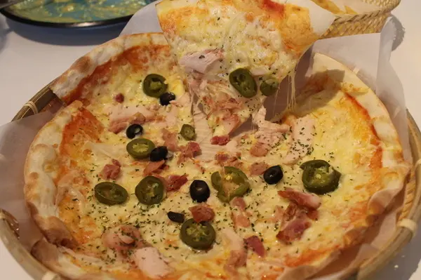 【試吃體驗】有時…慢慢的咀嚼會有種獨特的享受~<板橋>【慢慢來PIZZA屋】