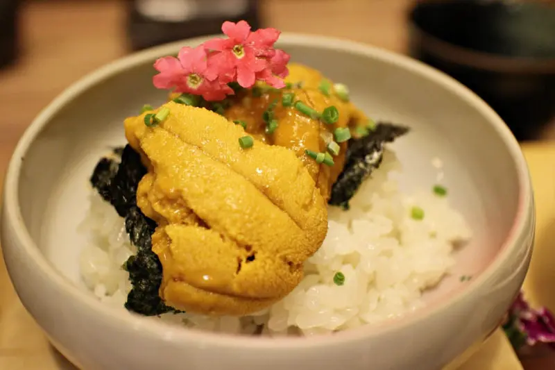 台北／中山 小六食堂 人間極品！真羽立海膽無雙，師傅興致一來快閃套餐推薦（近行天宮站 ）