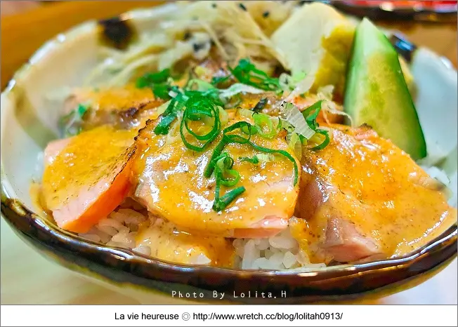 《北市中山區♥食記》小六食堂。明太子鮭魚丼，平價大享受！