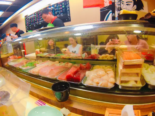 小六食堂- 中山區/松江/行天宮預約排隊美食-生魚片丼飯CP值爆表。無法擋的平價高水準美食