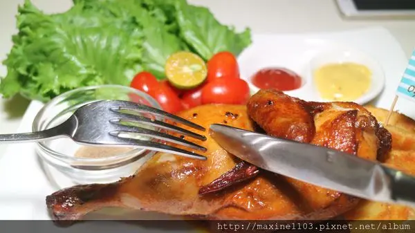 【台北下午茶】西門町餐廳OYAMI CAFE,夢幻咖啡廳/義大利麵 /鬆餅