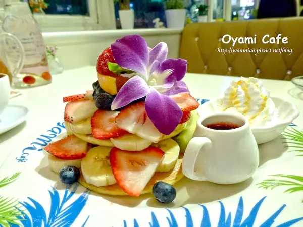 【台北市萬華區/食記】 西門町下午茶咖啡 / 鬆餅 / 義大利麵 ✿✿ Oyami Cafe ✿✿