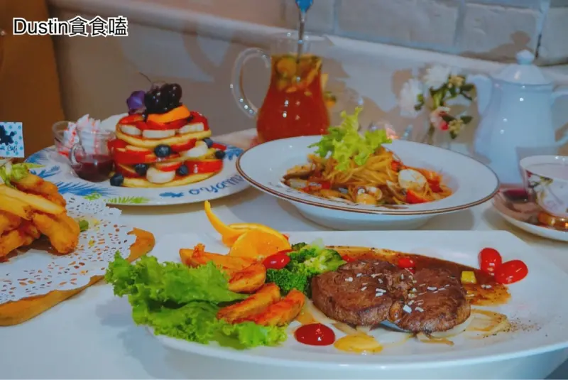 OYAMI CAFE(西門店 )__無敵彭派!西門町少女系餐廳 |台北下午茶推薦 / 完整菜單MENU / 紅袍總匯海鮮義大利麵【西門町】