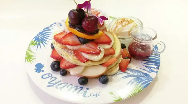 Oyami cafe-台北下午茶推薦 超少女風的西門町餐廳 義大利麵、鬆餅、飲品應有盡有