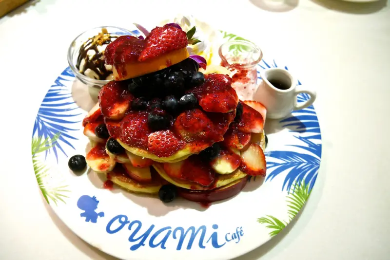 〔試吃邀約〕台北西門町|Oyami cafe♥夏威夷鬆餅太美味!夢幻鄉村風下午茶咖啡、義大利麵、燉飯。附電話/地址/菜單/FB/營業時間