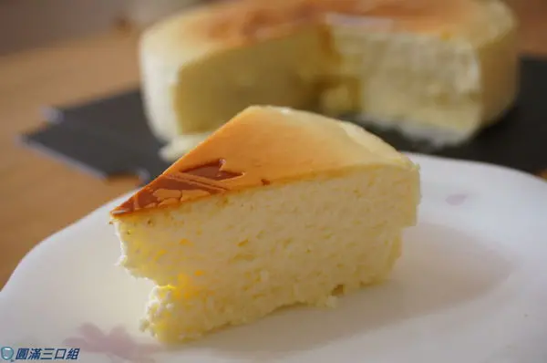 【彌月蛋糕試吃】起士公爵_原味乳酪蛋糕@4D減法的完美比例 感受食材的單純與純粹