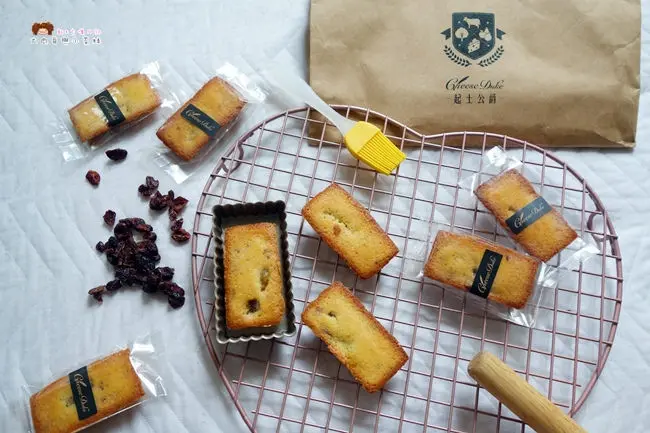 《中秋節送禮推薦》起士公爵．鳳梨金磚費雪～（文內享獨家優惠）法式經典甜點費南雪搭配台灣土鳳梨，獨特美味濕潤酸甜不膩口！