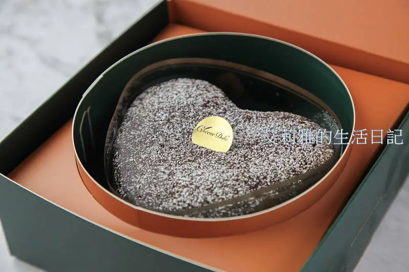 起士公爵75%皇家布朗尼口感綿密｜80%比利時手工生巧克力如絲綢般滑順｜宅配美食分享