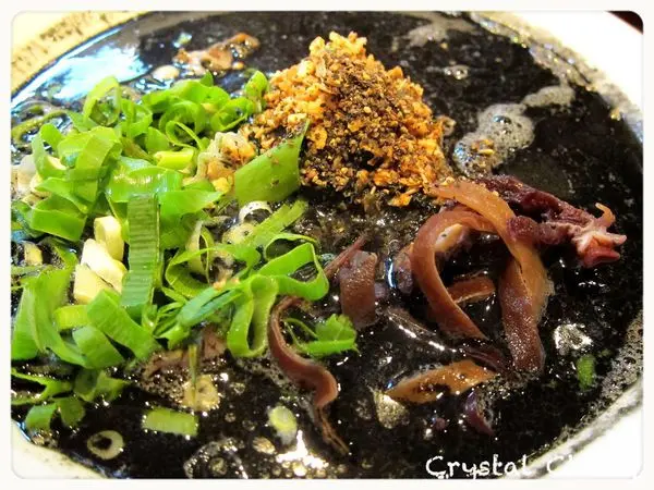 【台北好食推薦】凪 Ramen Nagi 豚骨拉麵 黑嘛嘛好好吃的黑王拉麵！！ 