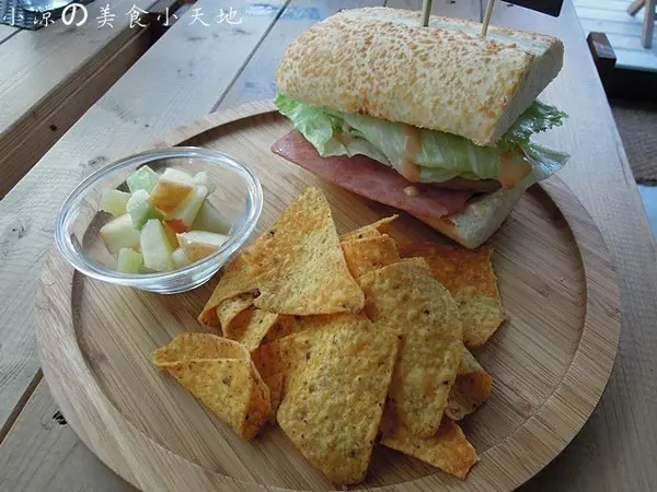 『台中。西屯區』巷弄內の復古咖啡館─佈達咖啡Caf′e Buddha