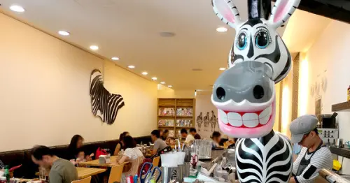 貴賓級的服務！《斑馬.騷莎美義餐廳Zebra Salsa Dining Bar-竹北光明店》餐點樣樣都想吃啊～