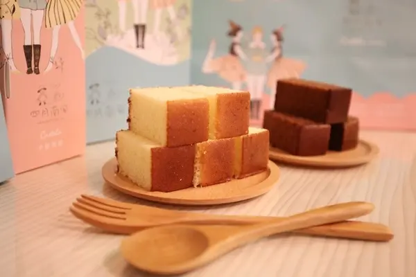 【台中宅配美食】四月南風卡斯提拉 小王子雙拼禮盒(彌月禮盒) @天然無添加物，美味到欲罷不能的自己獨享&嗑光!