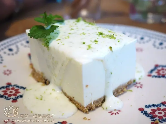 嘉義 幸福甜點酸奶檸檬生乳酪 Come Home 漫步咖啡 & 鐵道藝術村