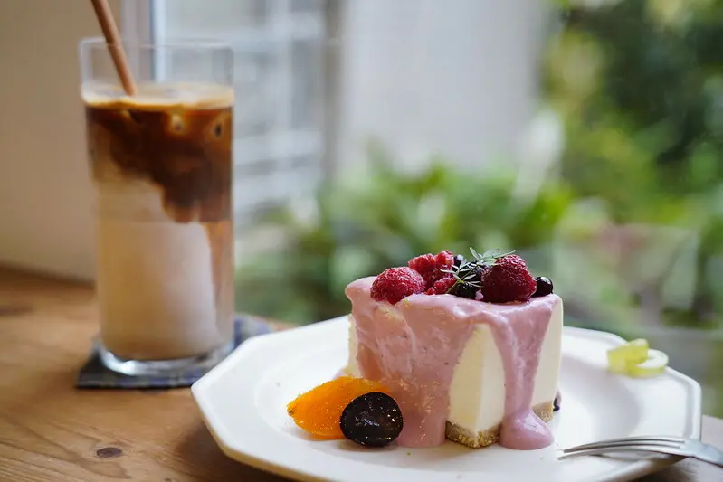 【台灣，嘉義市，東區】咖啡漫步，美得很舒服的小洋房咖啡館。（嘉義咖啡館）