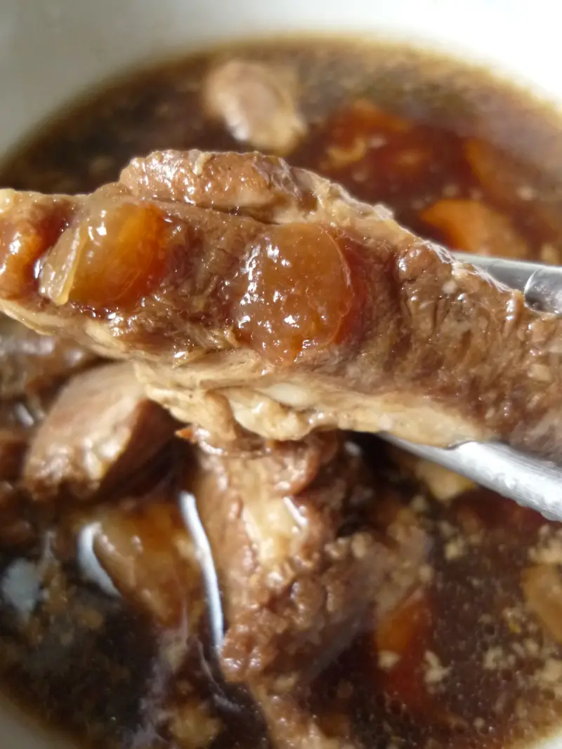 入口即化補膠質~高雄 元氣廚房清燉&紅燒豬軟骨