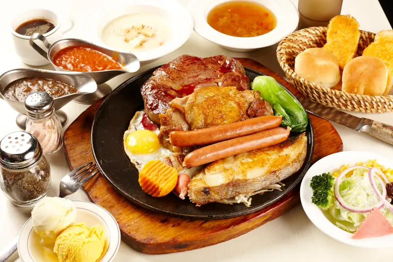 【瘋牛排洋食】平價也能品嚐到上等口味的精緻享受 