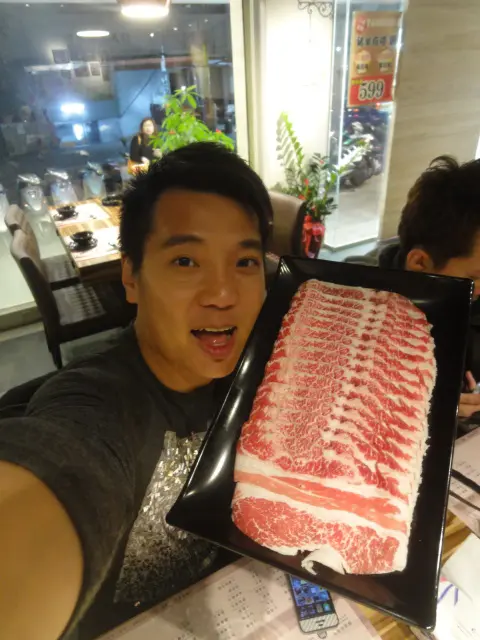 (美食 台北 民生社區) 沐樺涮涮鍋 ~ 牛肉,海鮮超澎湃的超值涮涮鍋