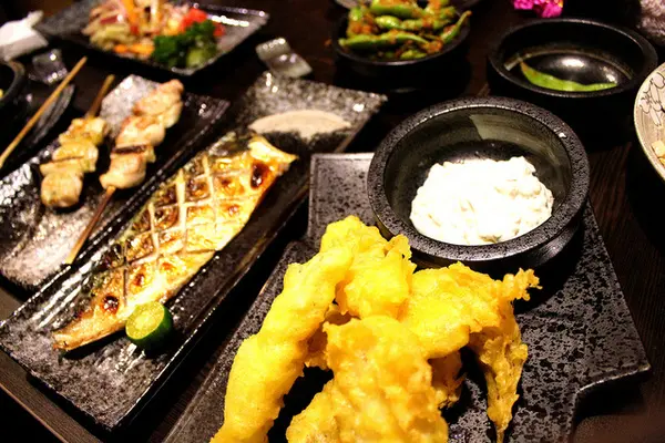 台北/大安 你累了嗎？？下班後來此鬆一下吧~【九賀串燒居酒屋】