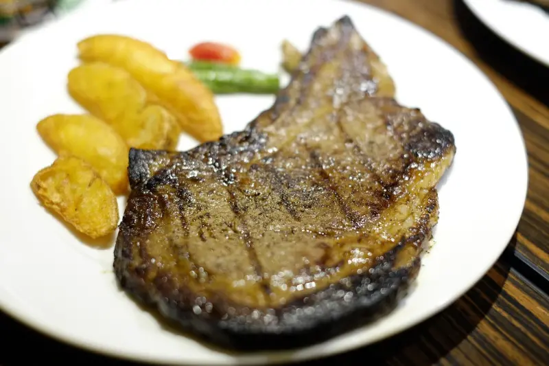 
台北中山區-還我牛美式碳烤牛排餐廳
