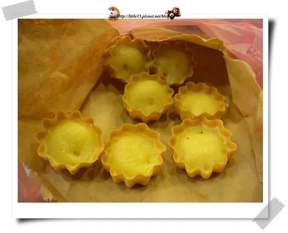 平胸妹 50年代古早味 脆皮雞蛋糕