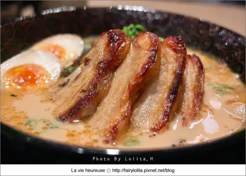 《北市信義區♥食記》麵家三士。完美叉燒肉華麗登場！