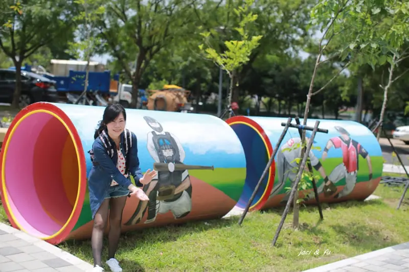 背著SOLIS去旅行　實用時尚好搭配 環保材質 防潑水後背包 筆電背包