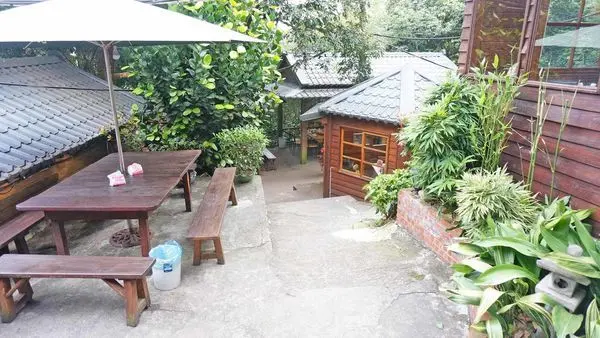 【五股美食】碧瑤山莊-觀音山裡的美味土雞、環境極佳的餐廳