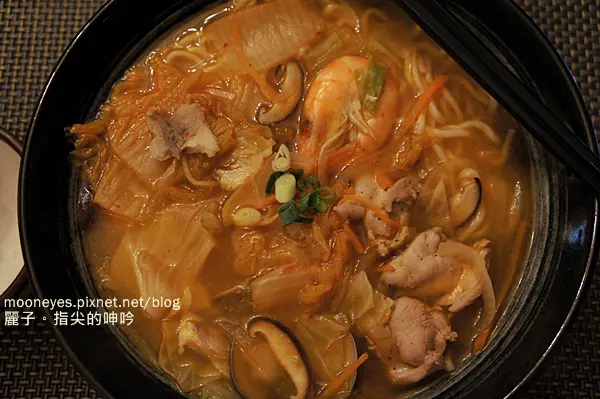 [美食] 新北永和。煙囪創意廚房：巷弄間的平民美食