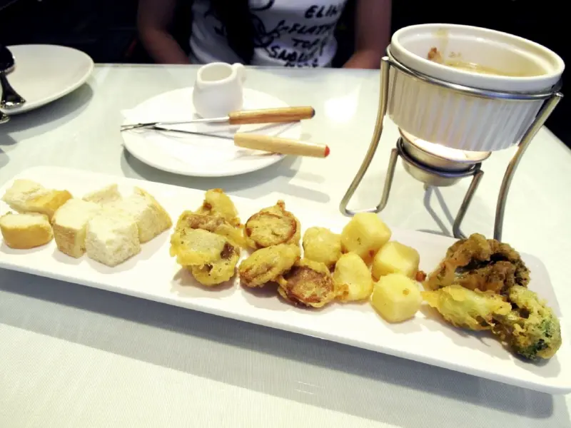 [食記] 板橋站 ♪古拉爵(板橋大遠百新站店)♬