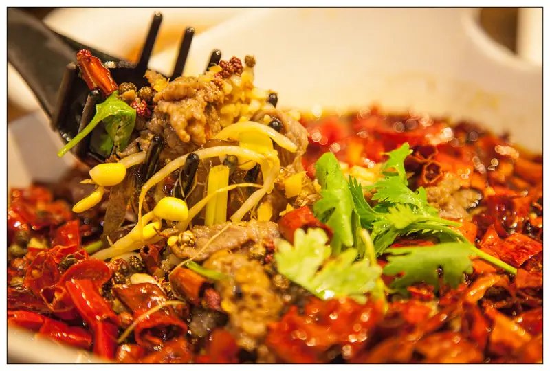 【食記】台北 東區川菜吃到飽之lounge風川。譜