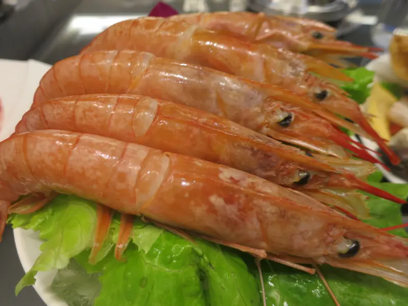 再香聚涮涮鍋-旗艦店~海鮮份量大滿足~