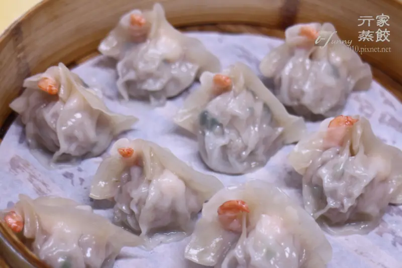 【南京三民站】亓家蒸餃專賣店~皮薄餡多的蝦仁蒸餃