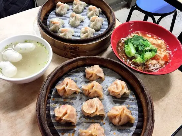 亓家蒸餃/晶透的蝦仁絲瓜蒸餃/台北松山南京三民站美食推薦
