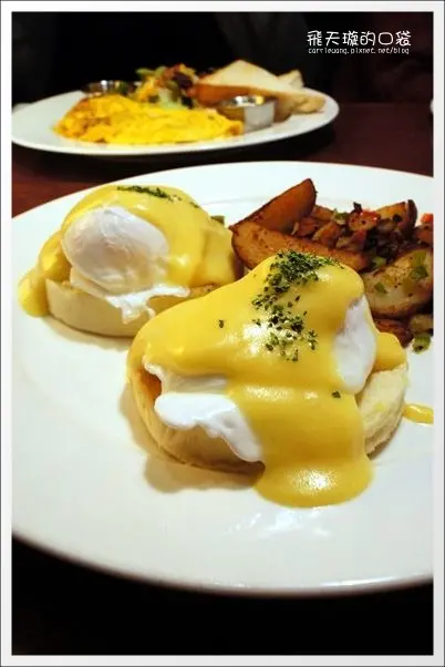 【台中早午餐】Gordon Biersch．GB鮮釀啤酒餐廳。道地的美式早午餐激推！