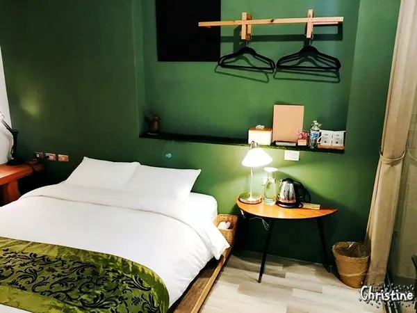 【台南。住宿】北區 / 南島夢遊，文青咖啡民宿，夢遊草原房，隱藏於寧靜小巷內，供早餐