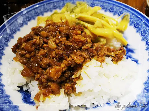 台北永康  大來小館~不愧是得獎滷肉飯啊