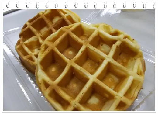 小朵拉 鬆餅 果汁 咖啡