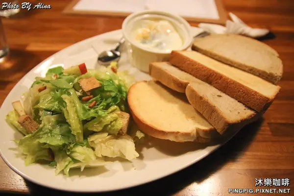 [ 食記 ] 台北忠孝新生捷運站 沐樂咖啡 - 文青優質下午茶聚餐好去處