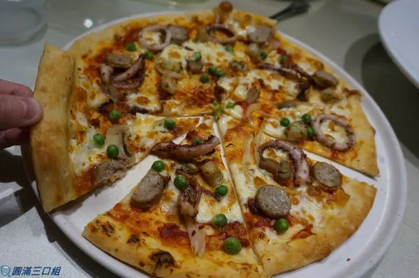 【食記】高雄苓雅_Cafe Grazie 義式屋古拉爵@可以欣賞一望無際的都市繁華 可以感受義式創意與貼心服務