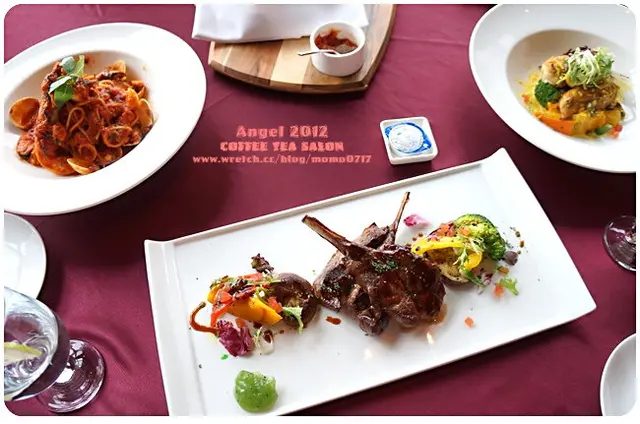 「板橋站」玫瑰夫人COFFEE TEA SALON